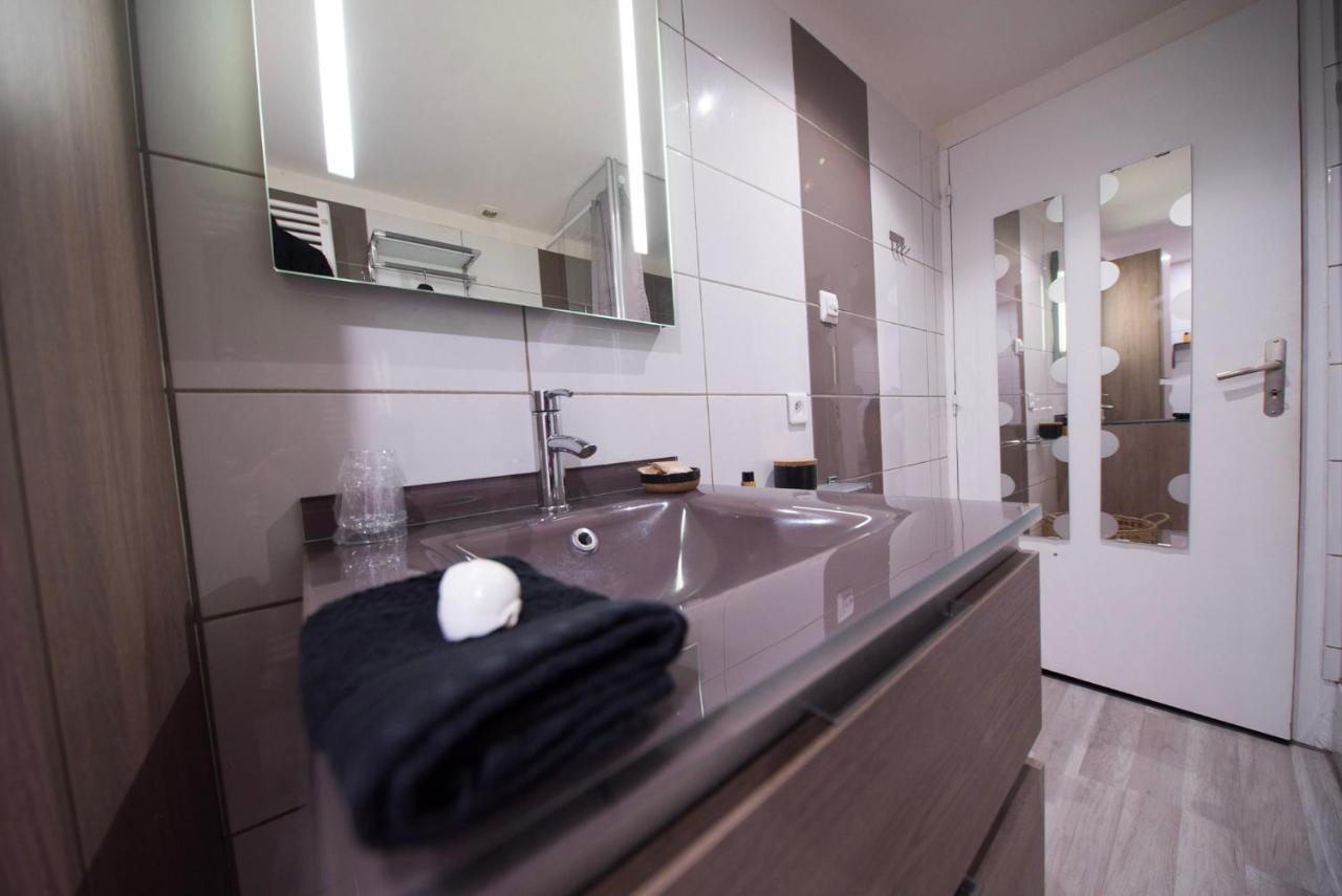 Love Suites & Spa "Le Loft" Avec Jacuzzi Privatif Medis Exterior photo